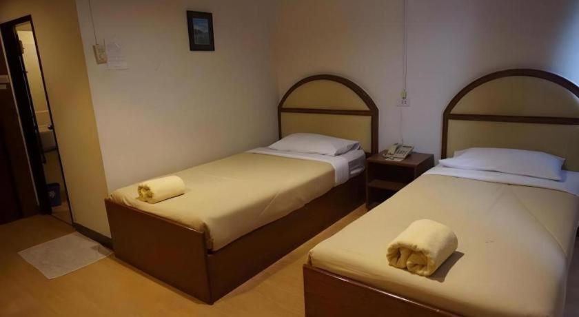 Supak Hotel Kalasin Exterior photo